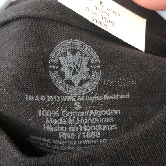 Boys T-shirt - Size Small (NWT) - Picture 4 of 4